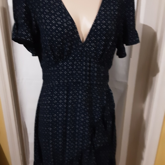 Woman's summer dress blue and white short ruffled - Picture 2 of 4